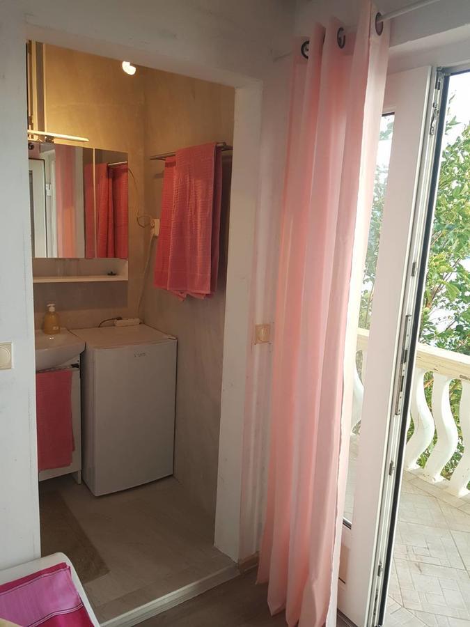 Guesthouse Oaza Emi Добра-Вода Экстерьер фото