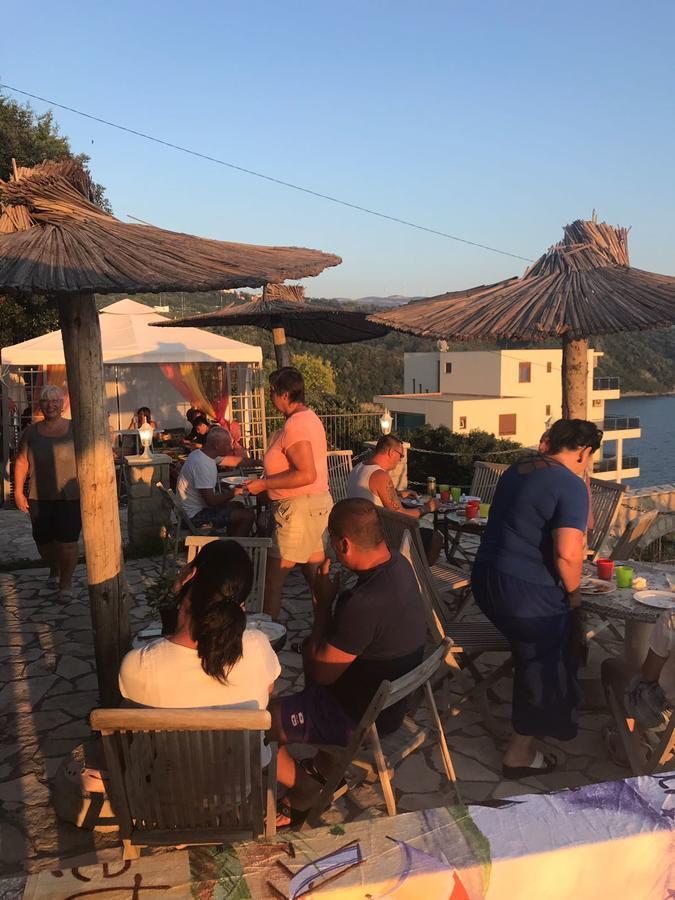 Guesthouse Oaza Emi Добра-Вода Экстерьер фото